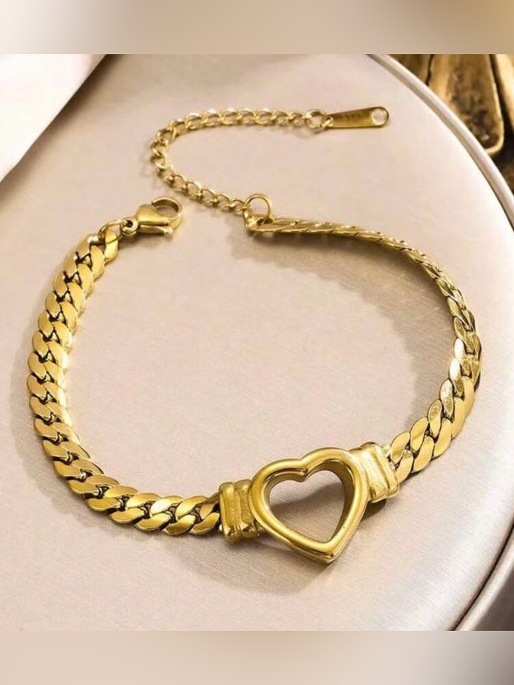 Gold Heart Chain Bracelet A2174